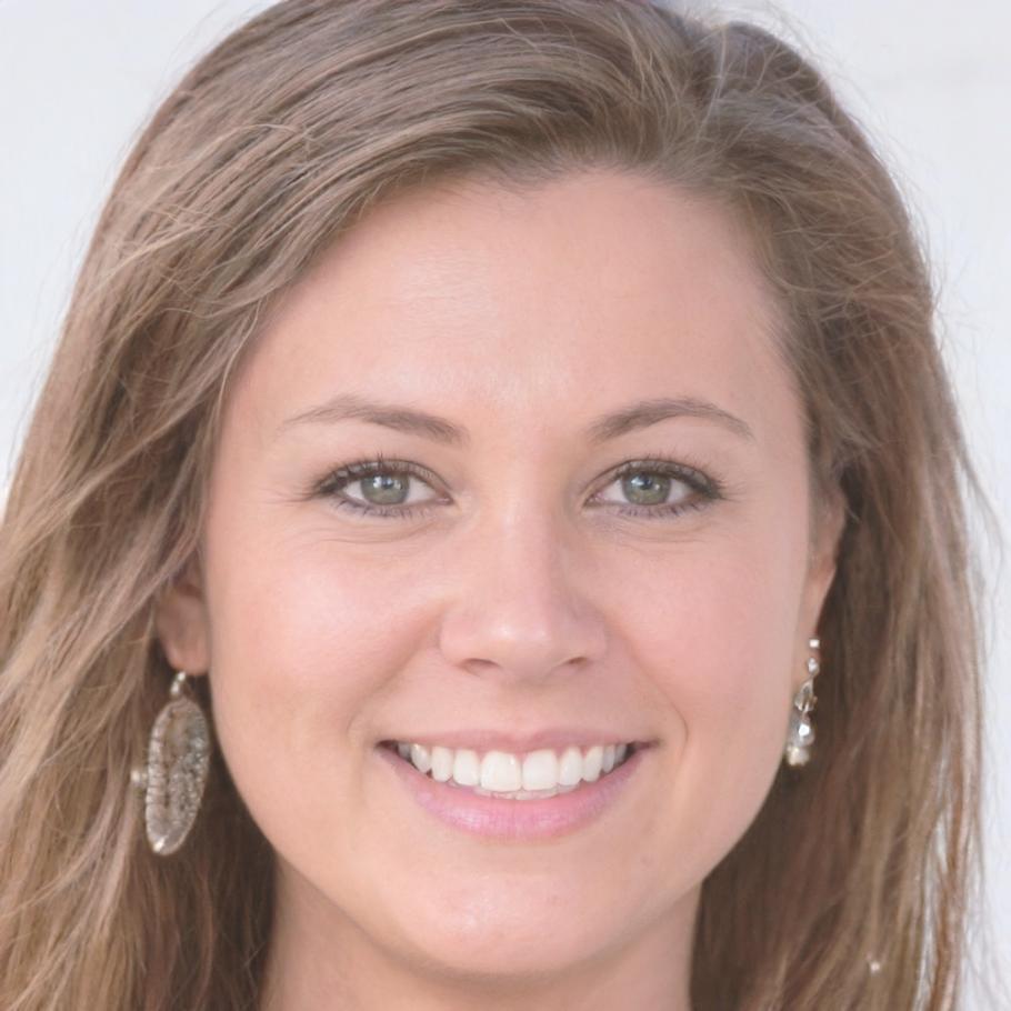 Senior Financial Technology Analyst specializing in client systems